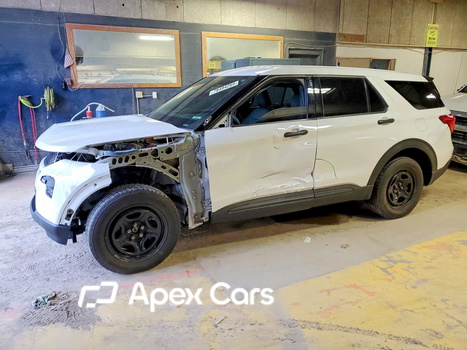 Ford Explorer 2023 - Image 1 of 14