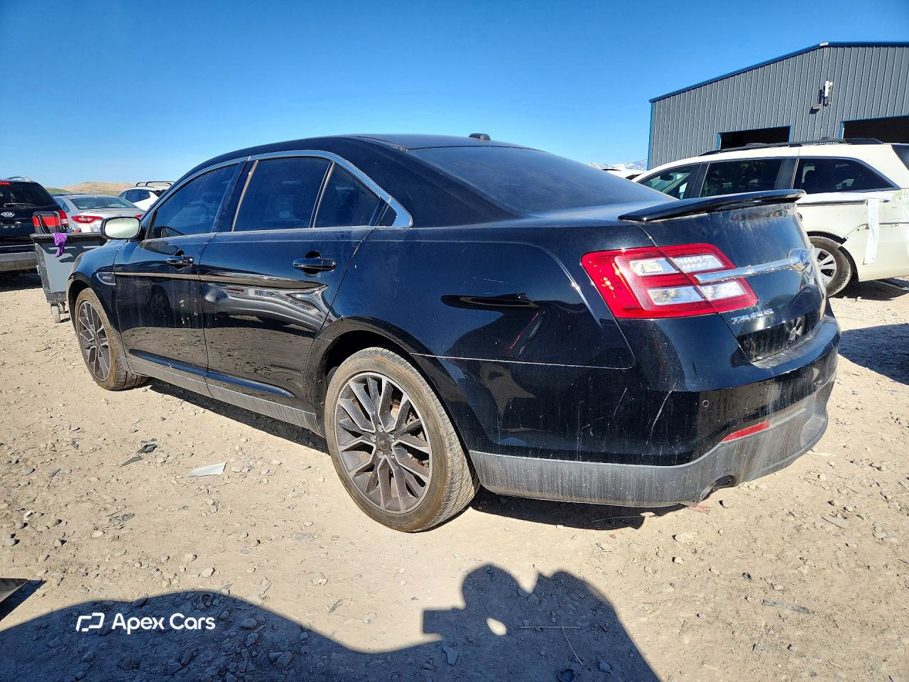Ford Taurus 2017