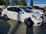 Nissan Versa 2015