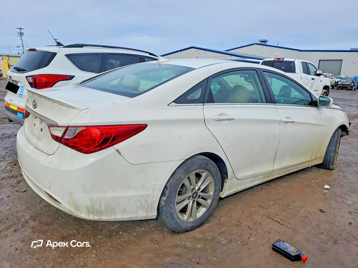 Hyundai Sonata 2013
