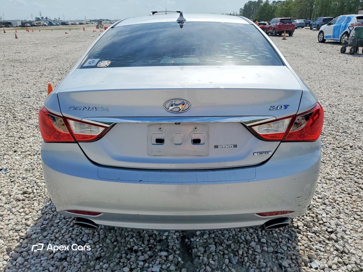 Hyundai Sonata 2011
