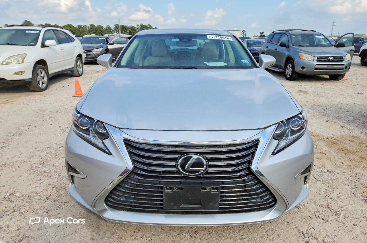 Lexus ES 2017
