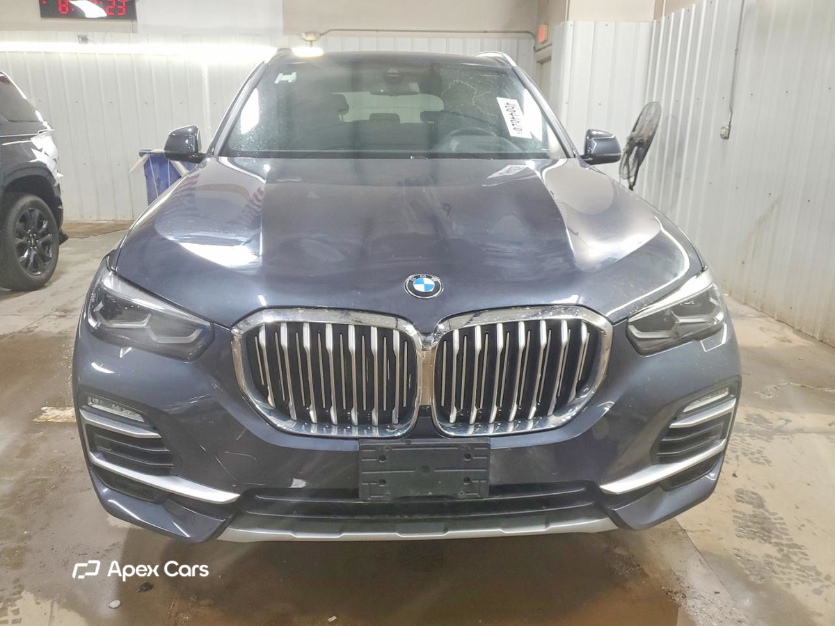 BMW X5 2021