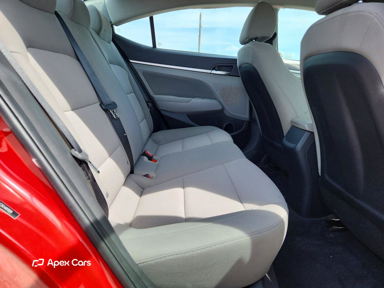 Hyundai Elantra 2019