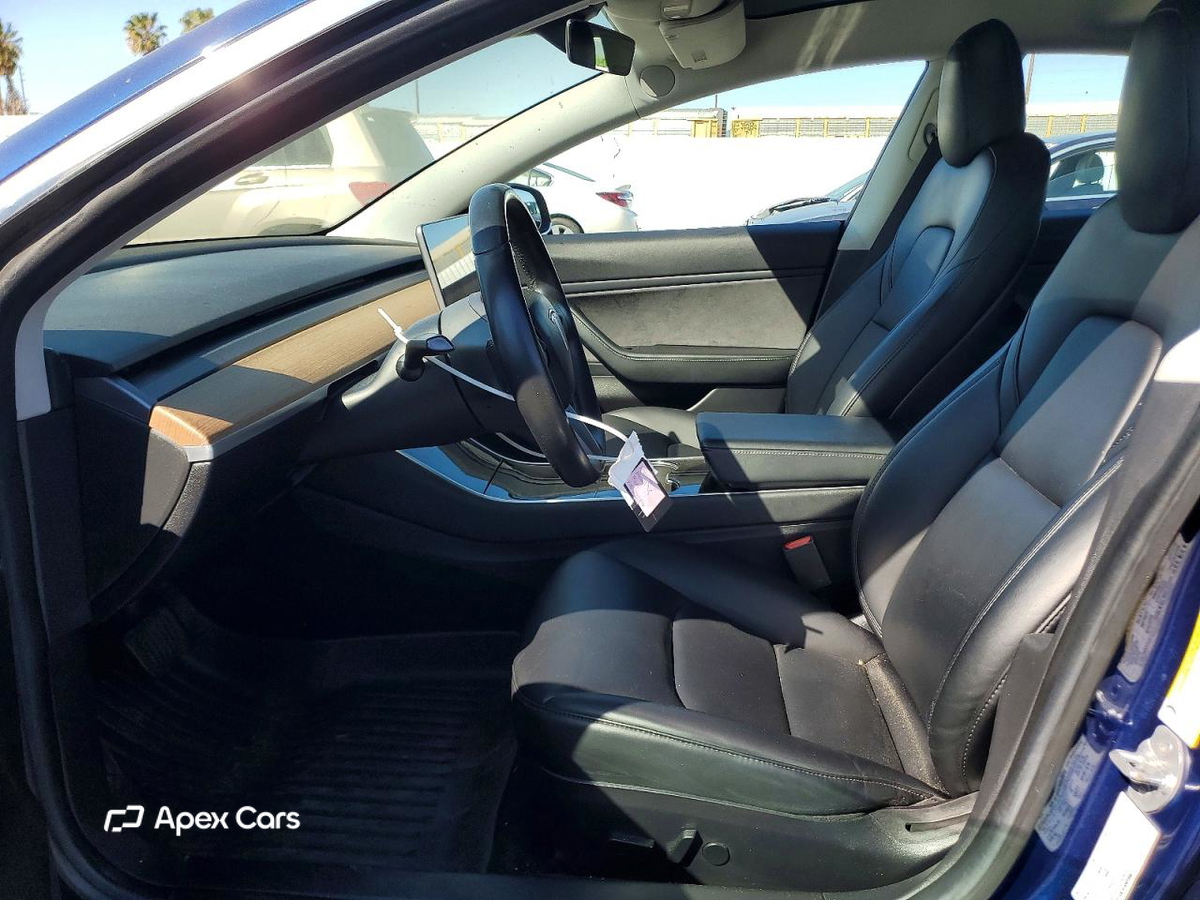 Tesla Model 3 2019