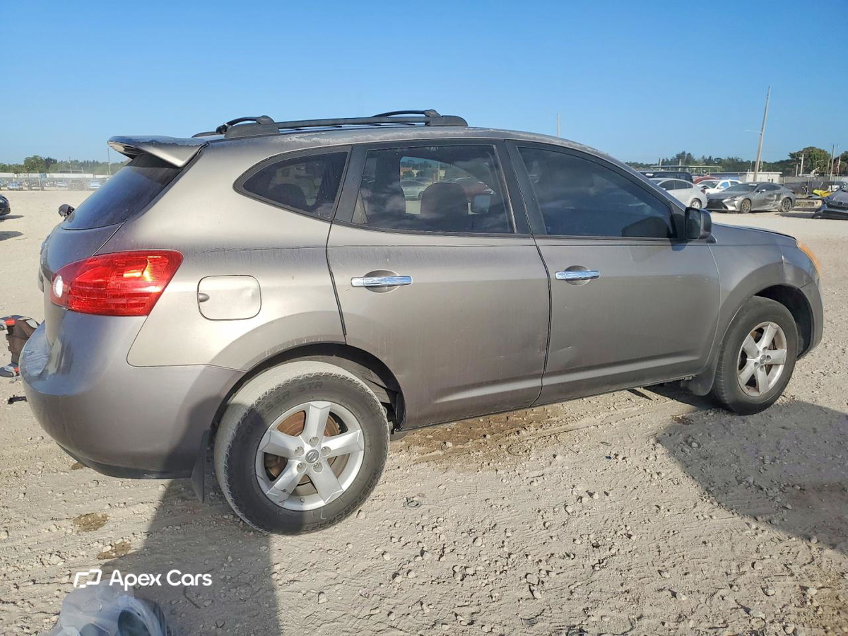 Nissan Rogue 2010