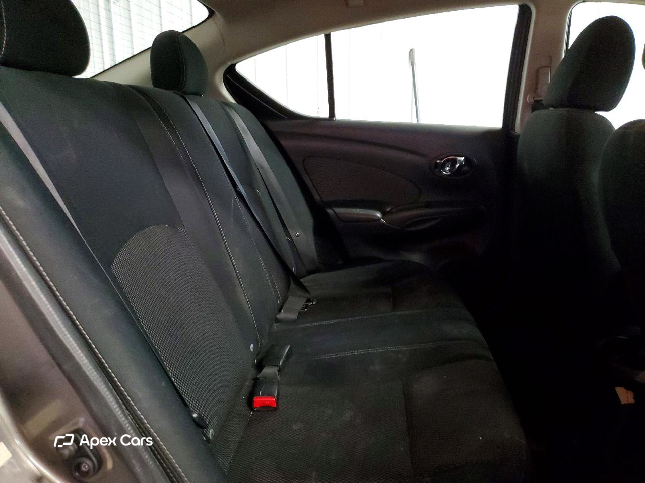 Nissan Versa 2016