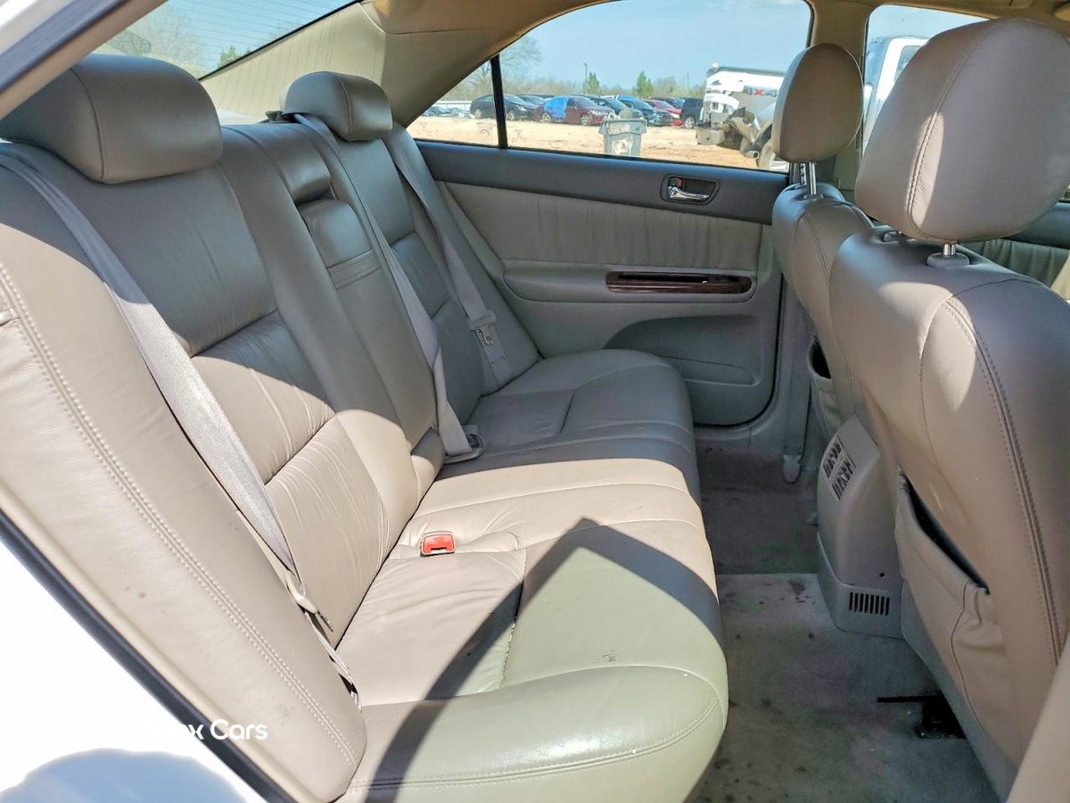 Toyota Camry 2004