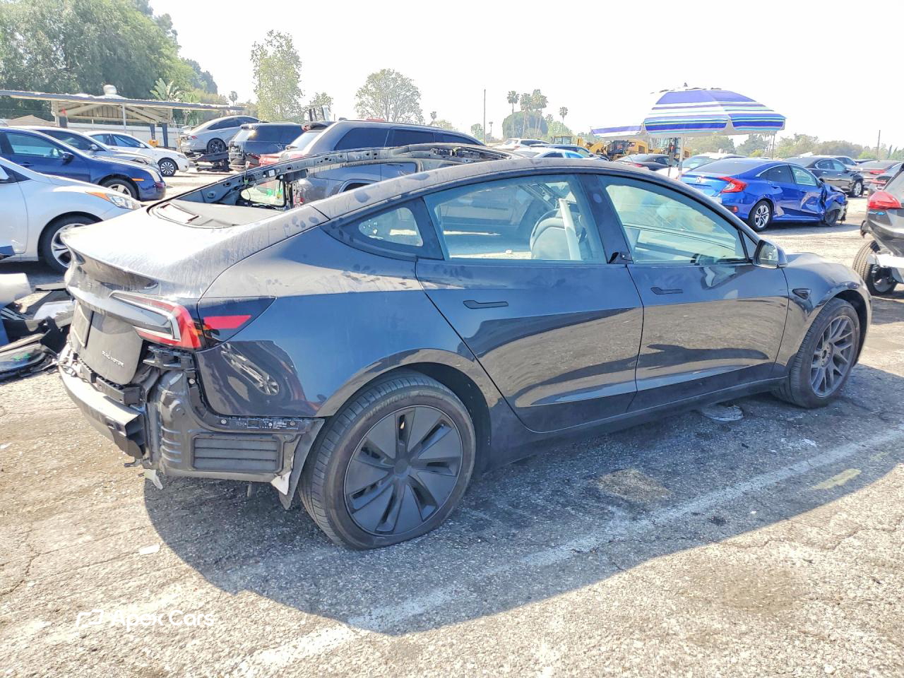 Tesla Model 3 2025