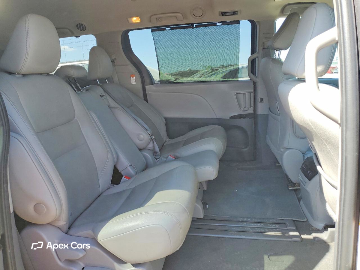 Toyota Sienna 2020