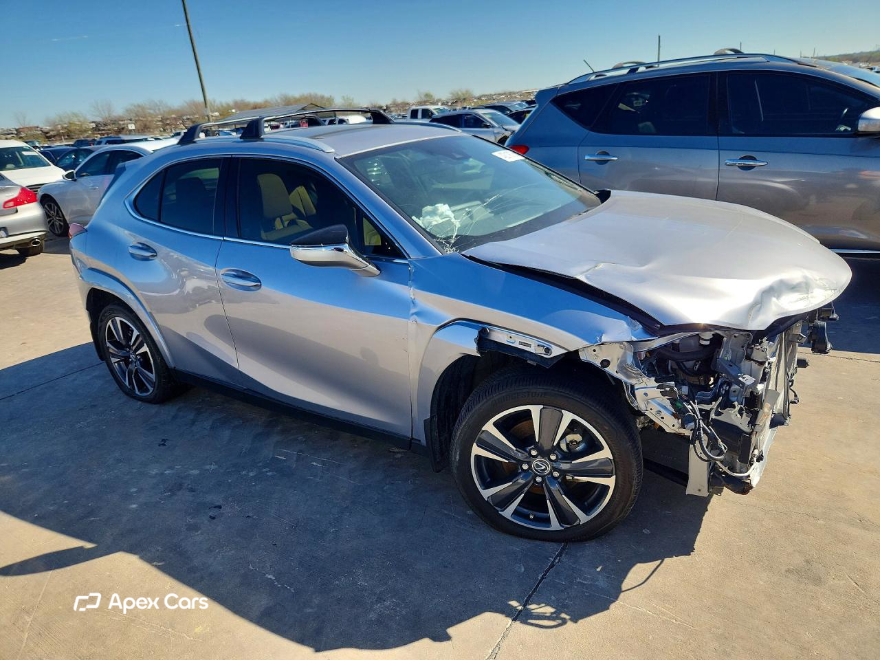 Lexus UX 2024