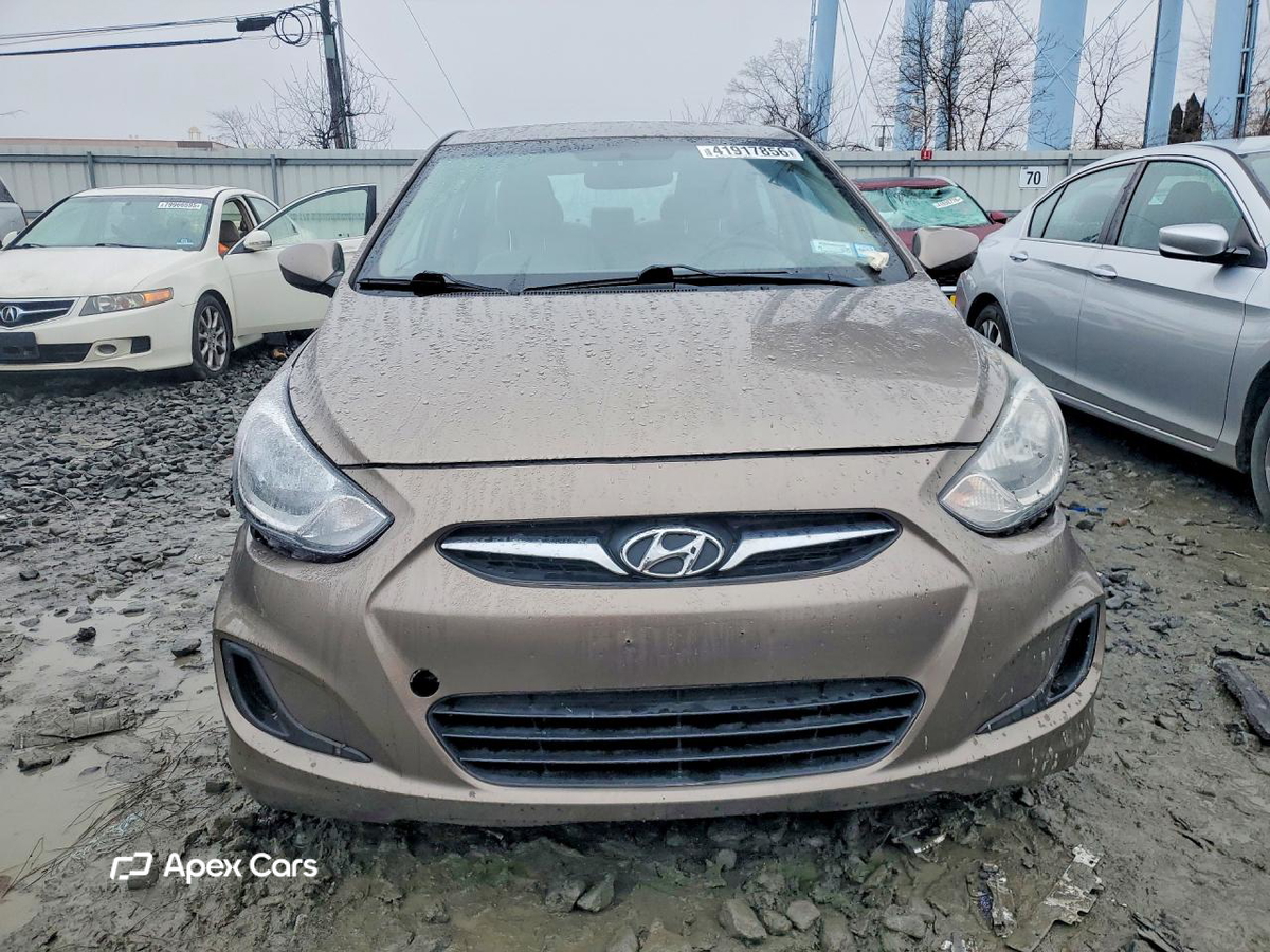 Hyundai Accent 2013