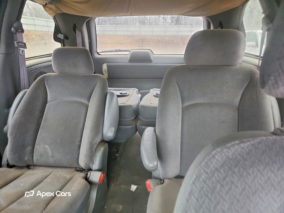 Dodge Caravan 2004