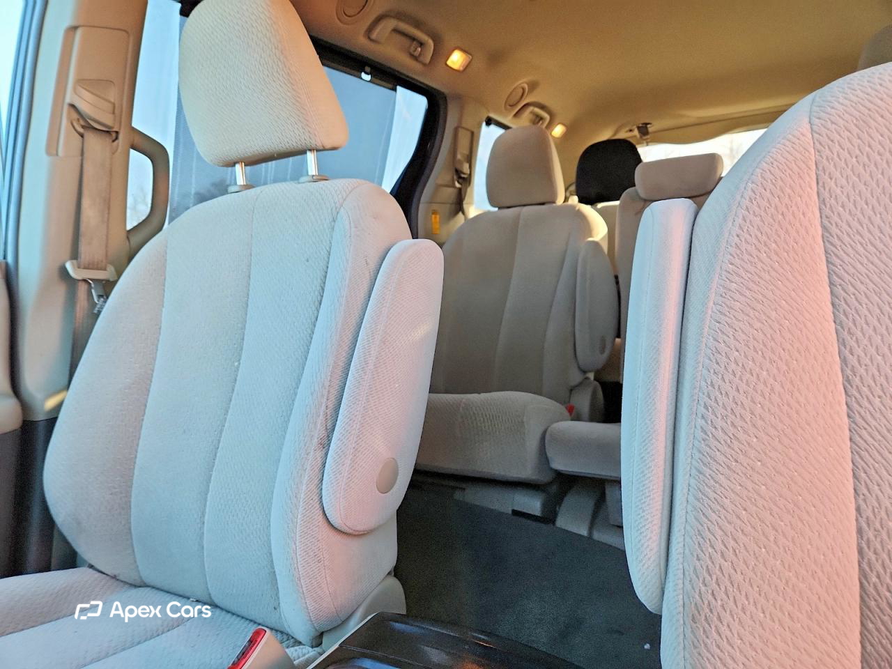 Toyota Sienna 2014