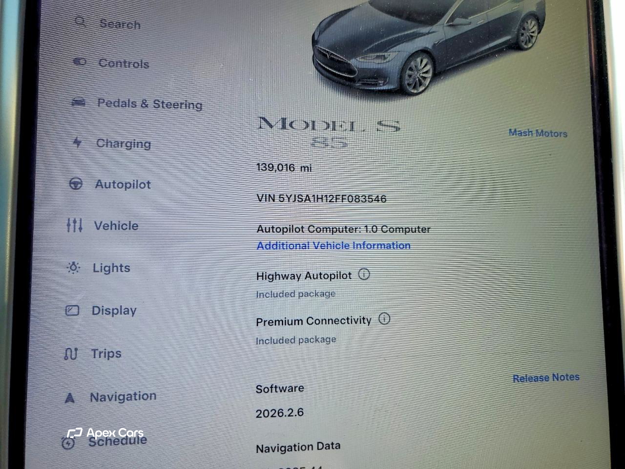 Tesla Model S 2015