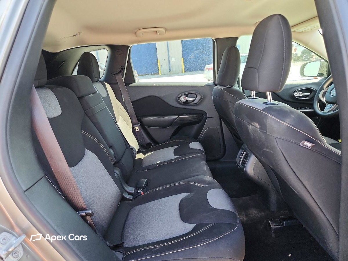 Jeep Cherokee 2016