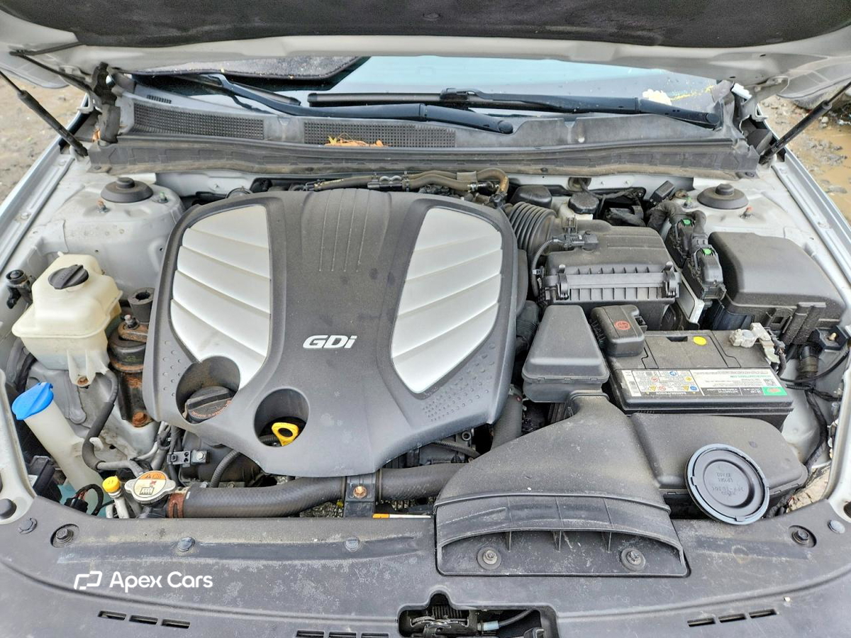 Kia Cadenza 2016