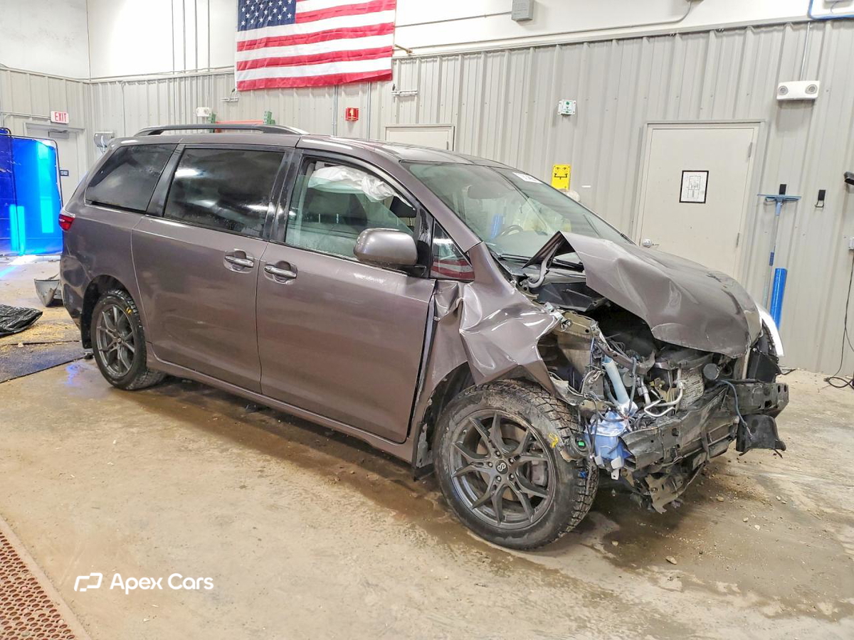 Toyota Sienna 2020
