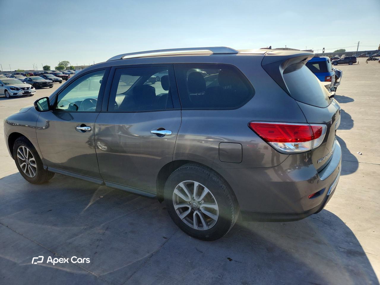 Nissan Pathfinder 2014