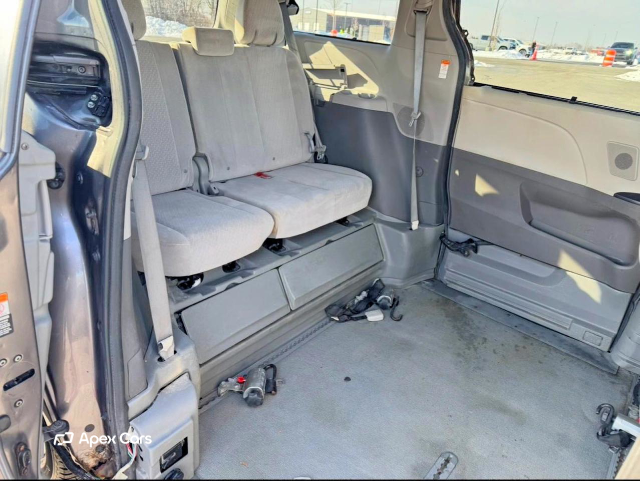 Toyota Sienna 2016