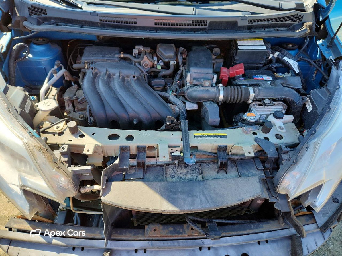 Nissan Versa 2015