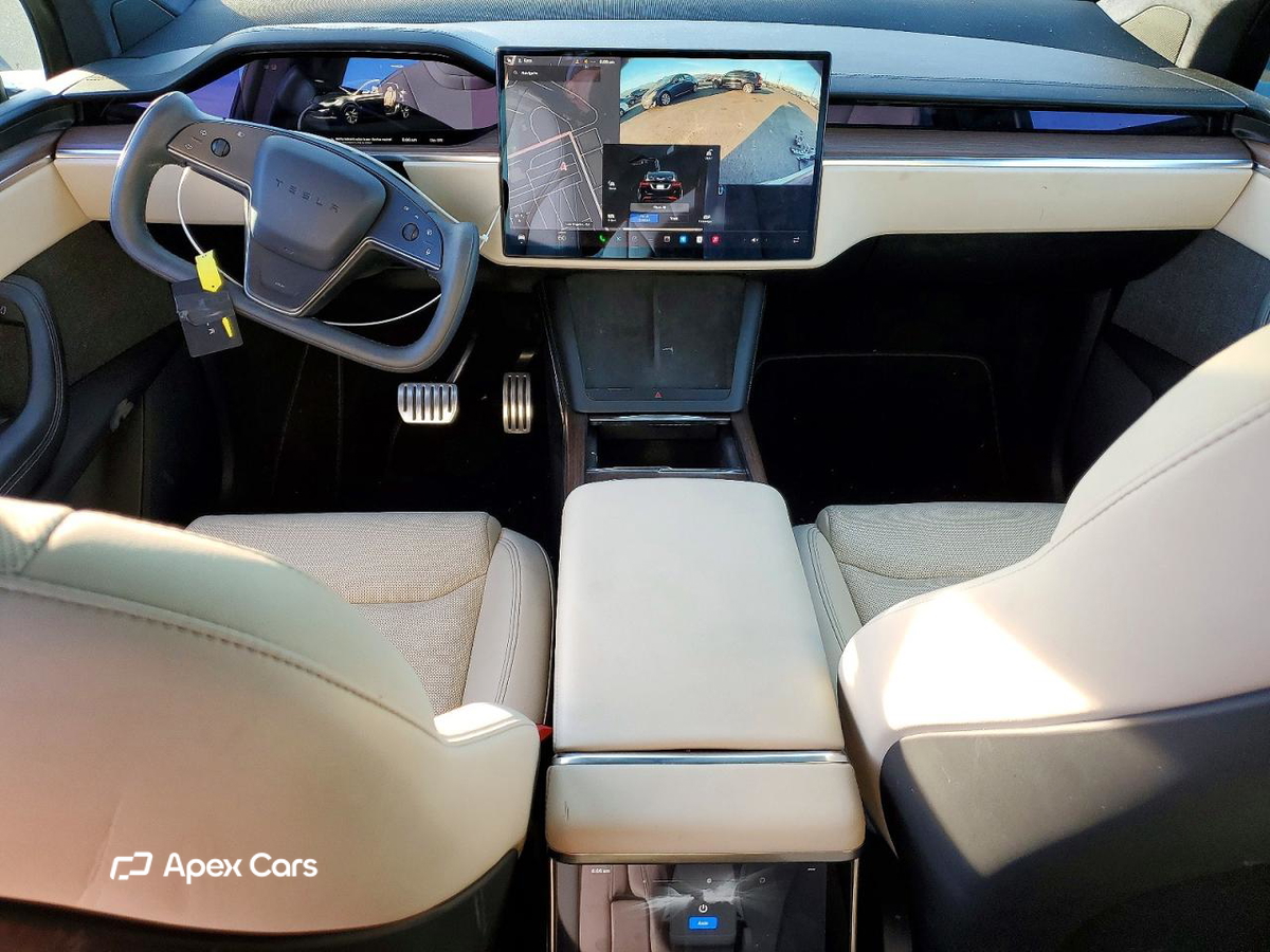 Tesla Model X 2022