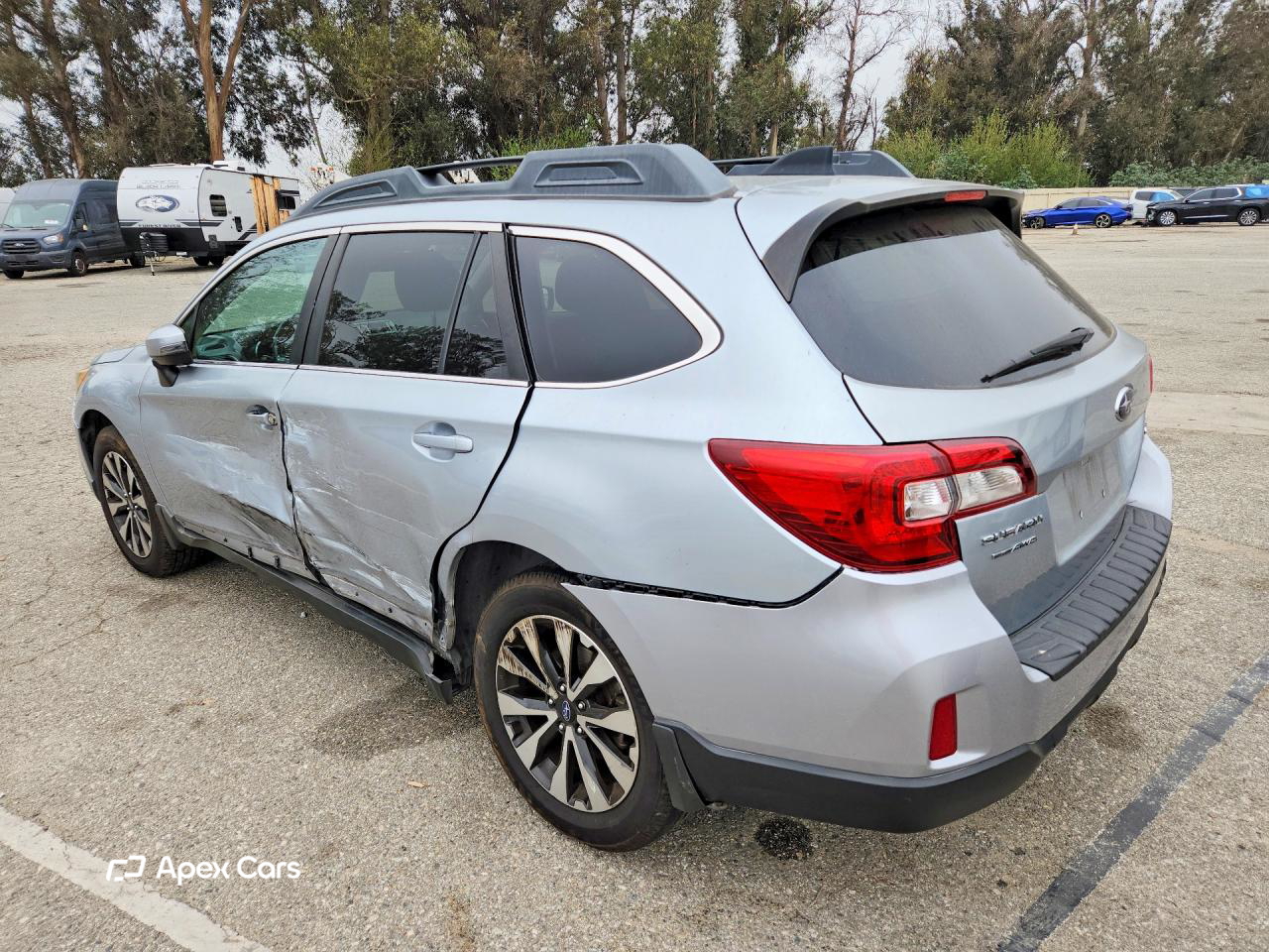 Subaru Outback 2016