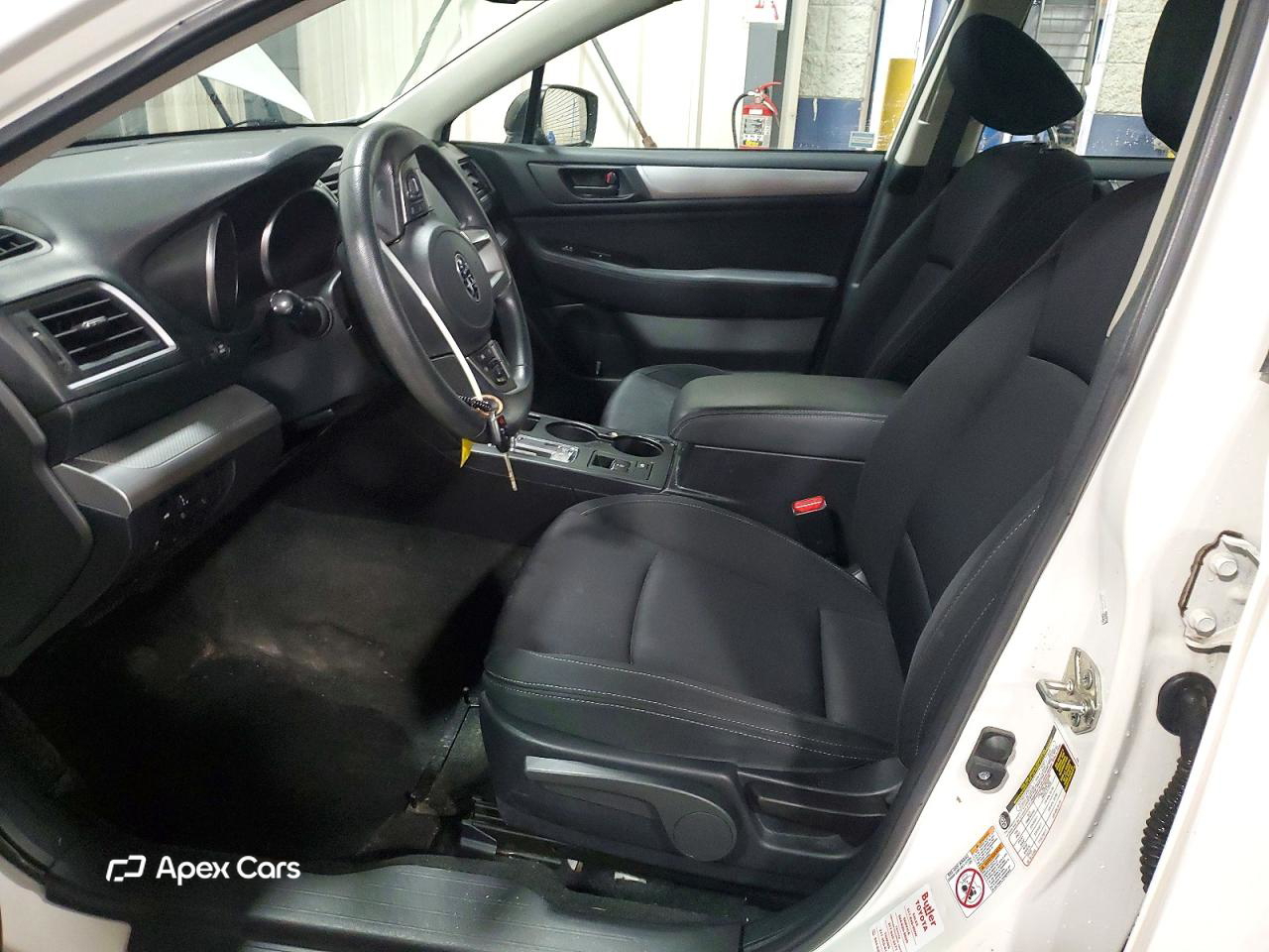 Subaru Legacy 2015