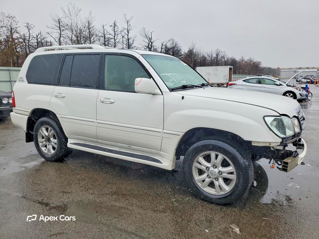 Lexus LX 2005