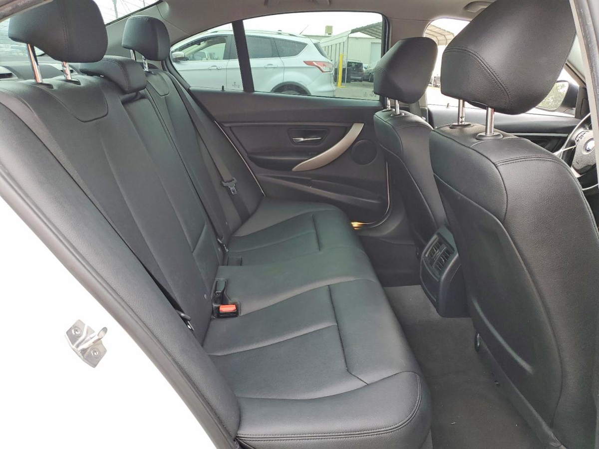 BMW Series 3 2015