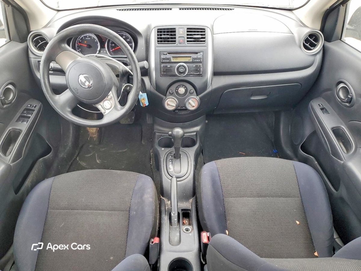 Nissan Versa 2012