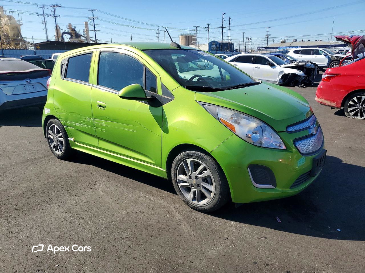Chevrolet Spark 2015