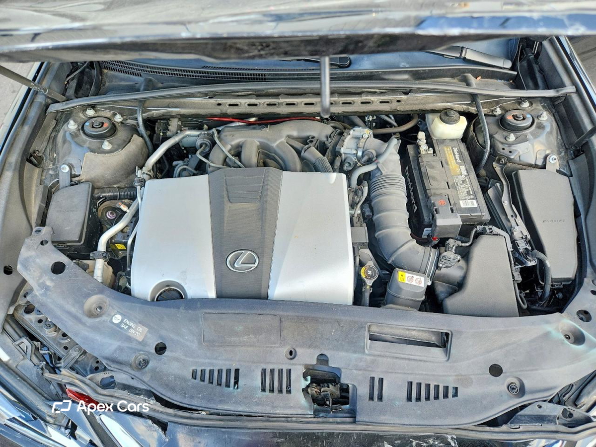 Lexus ES 2019