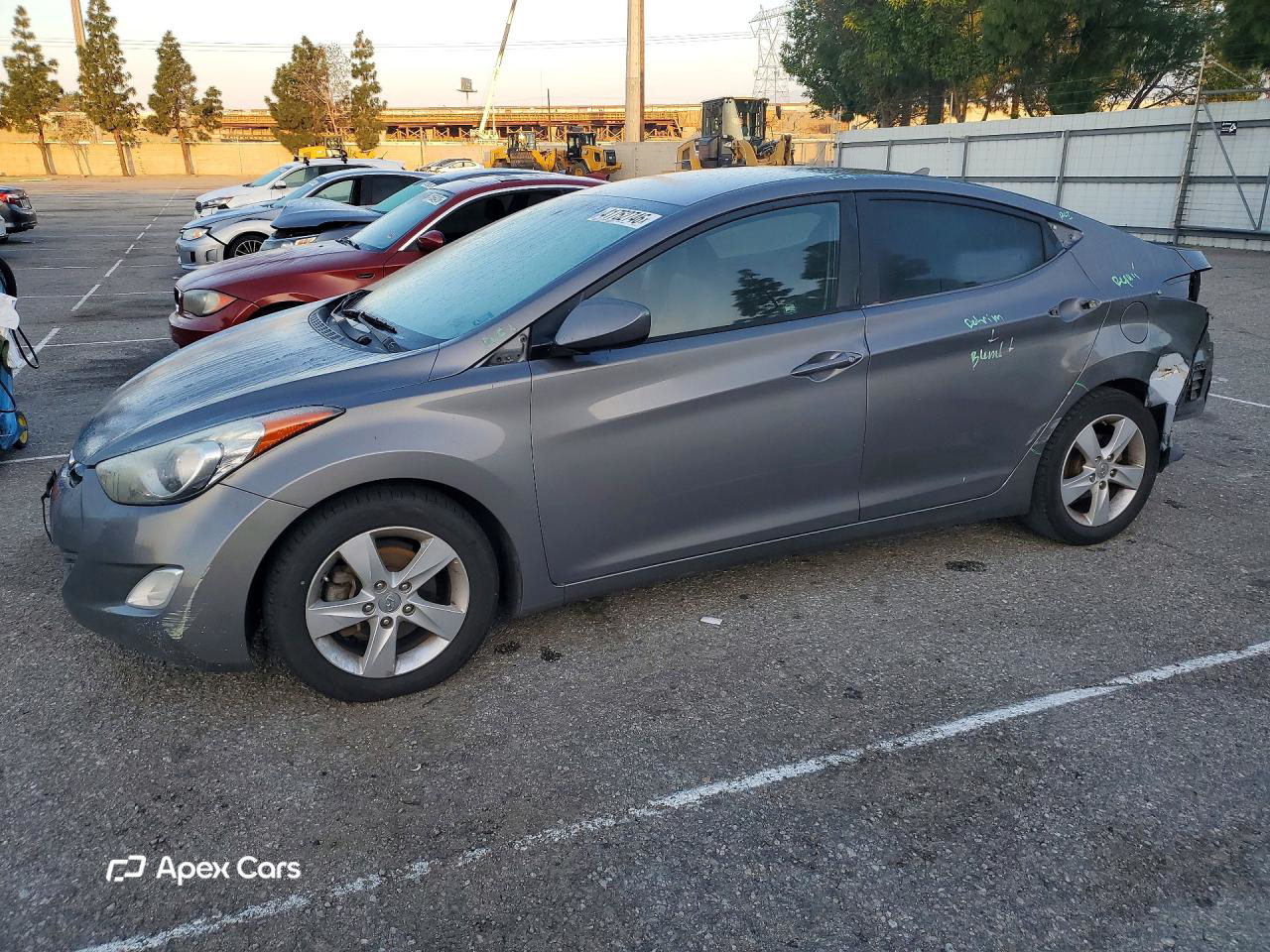 Hyundai Elantra 2013