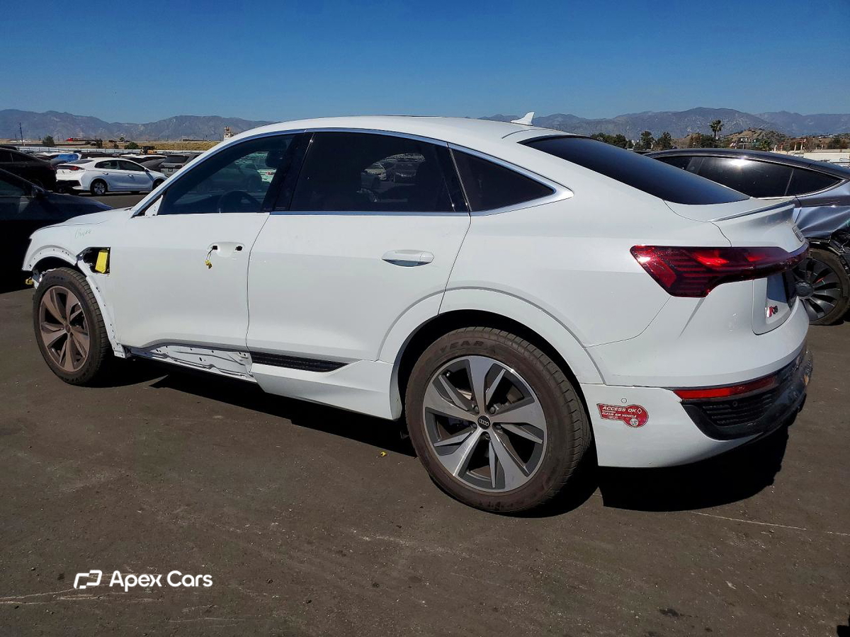 Audi Q8 2024