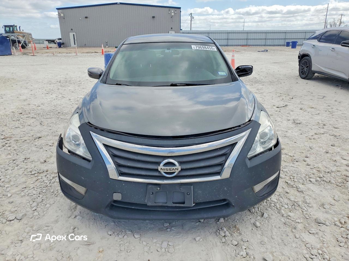 Nissan Altima 2014