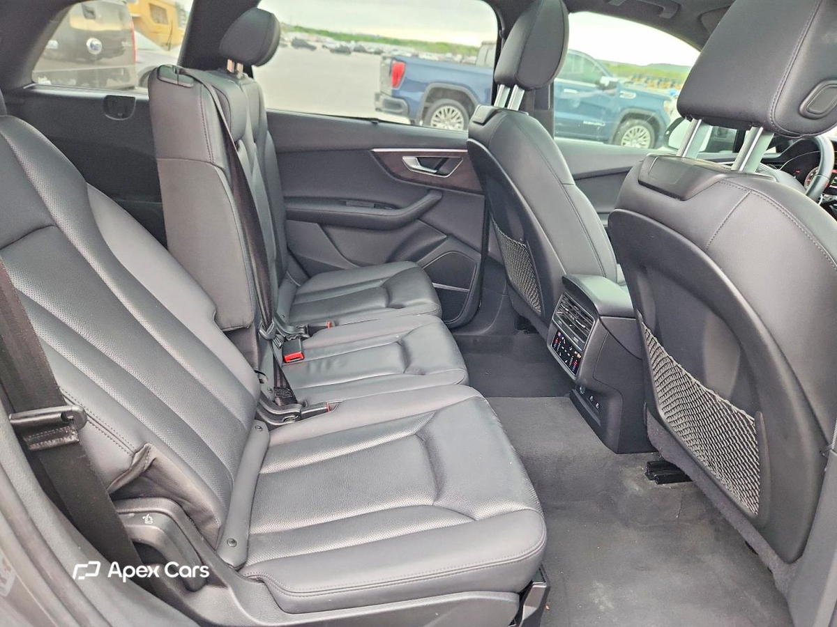 Audi Q7 2023