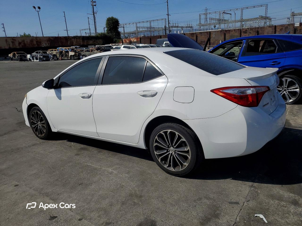 Toyota Corolla 2015