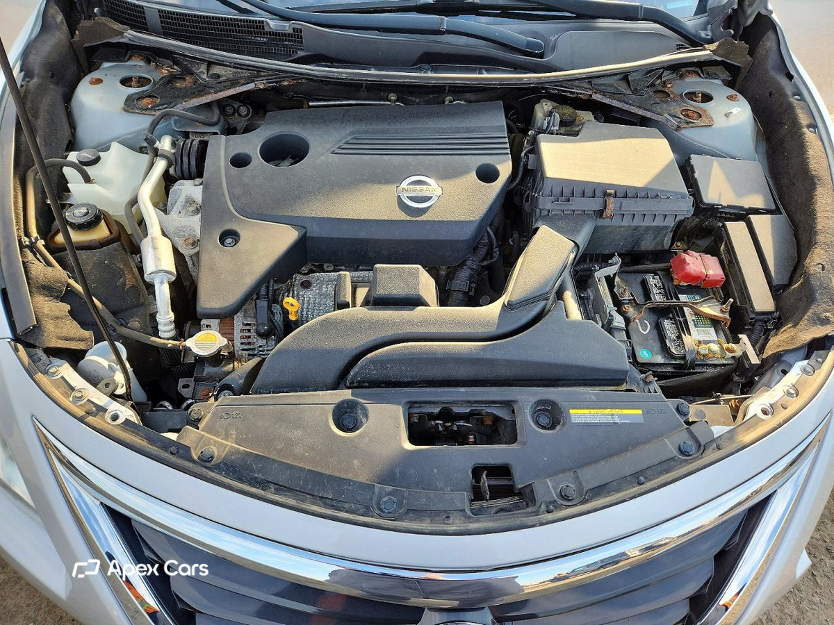 Nissan Altima 2015