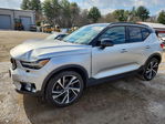 Volvo XC40 2019