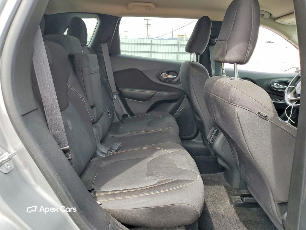 Jeep Cherokee 2015