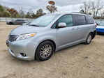 Toyota Sienna 2015