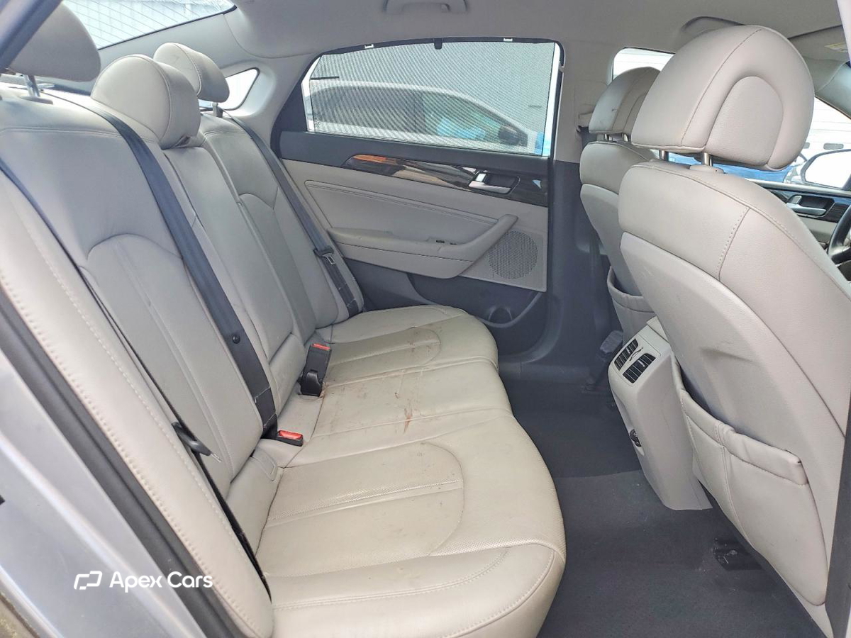 Hyundai Sonata 2015