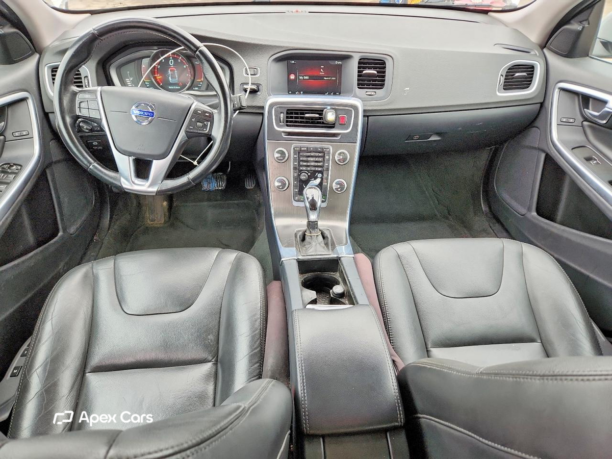 S60 2015