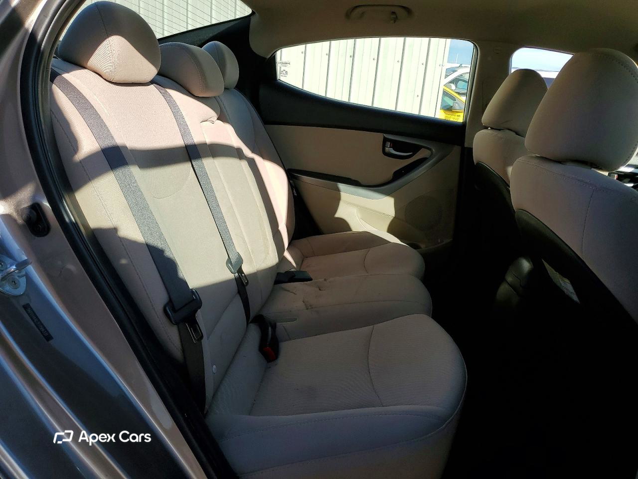 Hyundai Elantra 2015