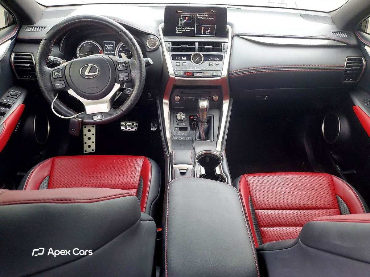 Lexus NX 2021