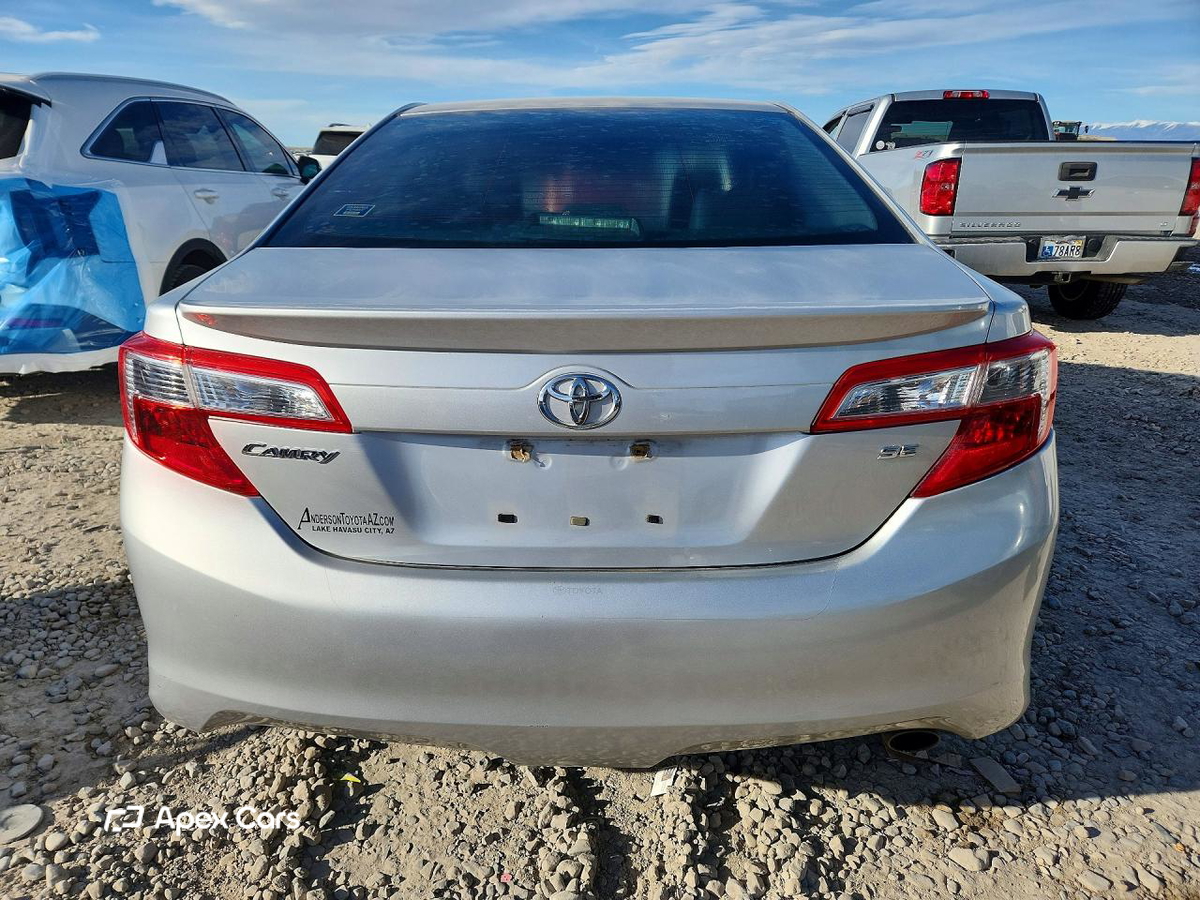 Toyota Camry 2012