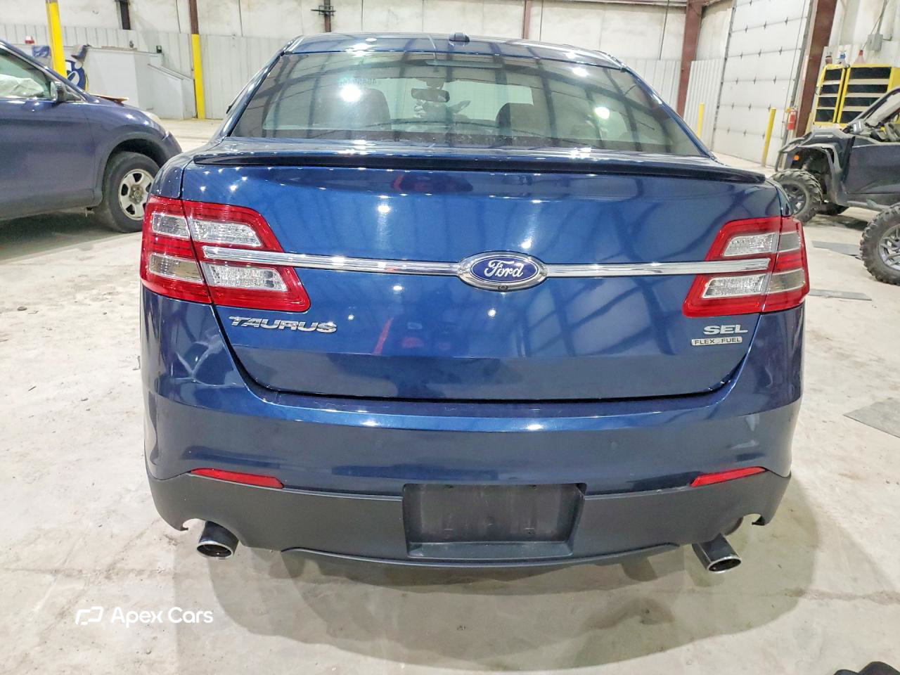 Ford Taurus 2016