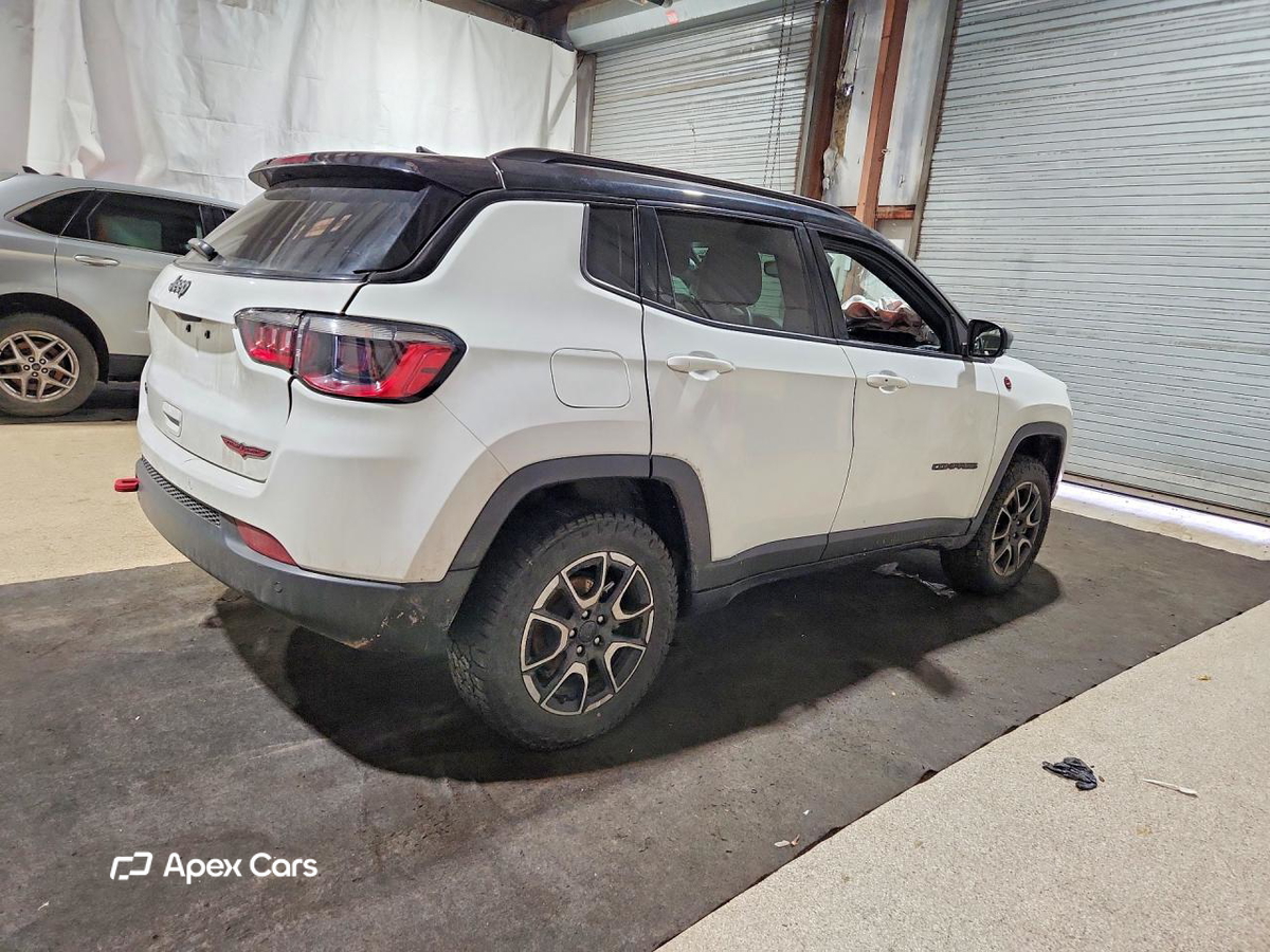 Jeep Compass 2024