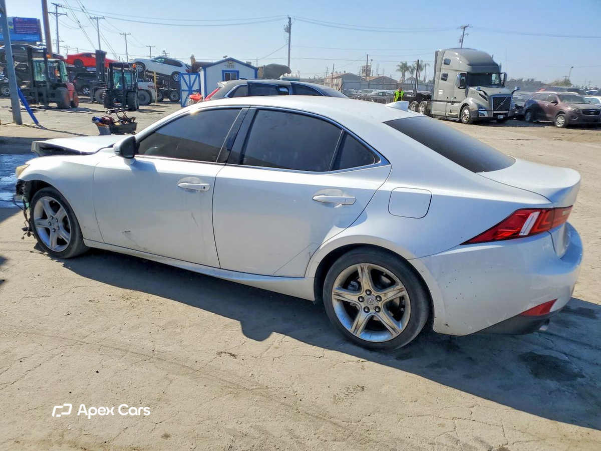 Lexus IS 2014